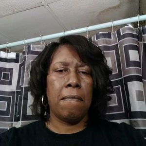 Meet your Posher, Monique